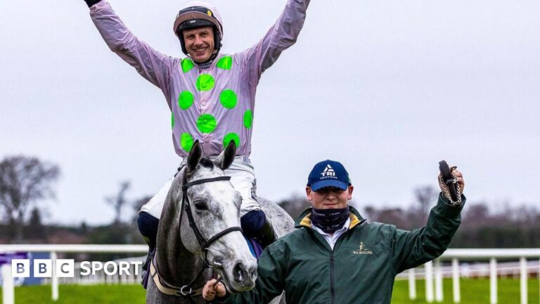 December Hurdle: Lossiemouth takes final Grade One win at Leopardstown Jockey Paul Townend on Lossiemouth