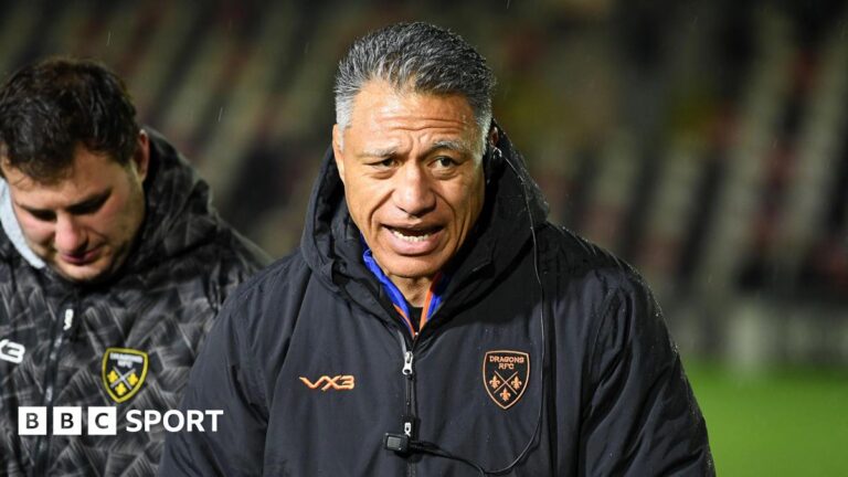 URC: Buoyant Dragons aim to end more unwanted streaks Head coach Filo Tiatia addresses the Dragons players after the win against Connacht at Rodney Parade