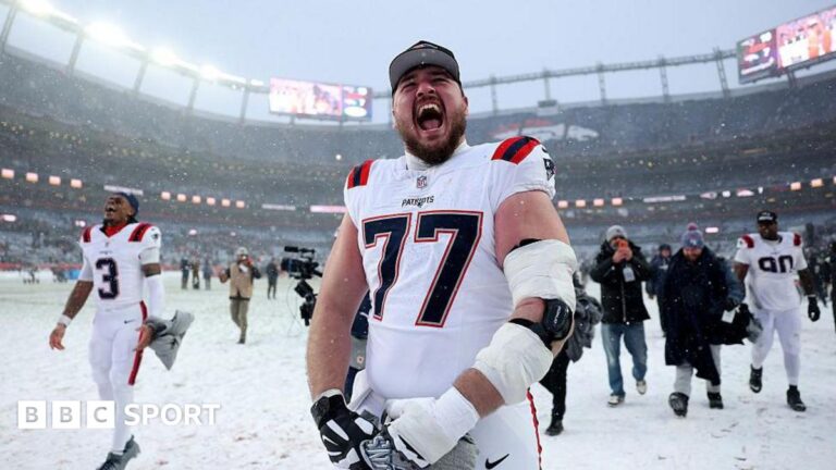 NFL play-offs: New England Patriots reach Super Bowl 60 after beating Denver Broncos The Patriots have won the Super Bowl six times - a record they share with the Pittsburgh Steelers