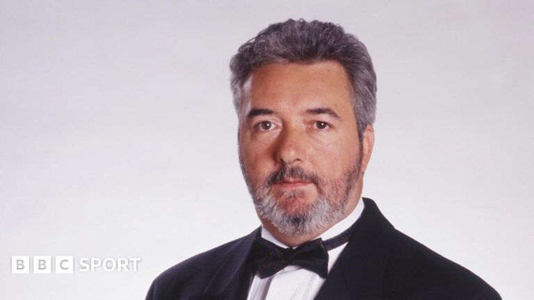 John Virgo entertaining the crowd