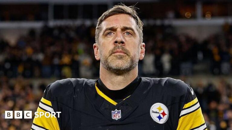 NFL: Aaron Rodgers agrees new one-year deal with Pittsburgh Steelers – reports Arne Slot and Mohamed Salah