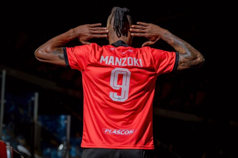 Vipers take shirt quantity off Kimera and hand it straight to Manzoki