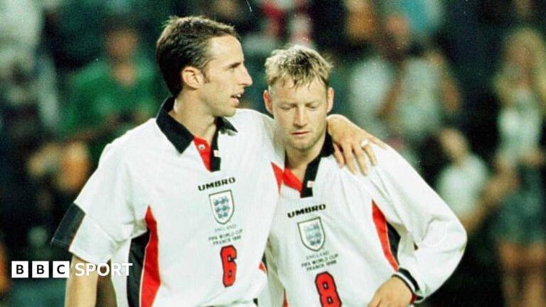 World Cup 2026: What happened to David Batty? Gareth Southgate puts an arm around David Batty