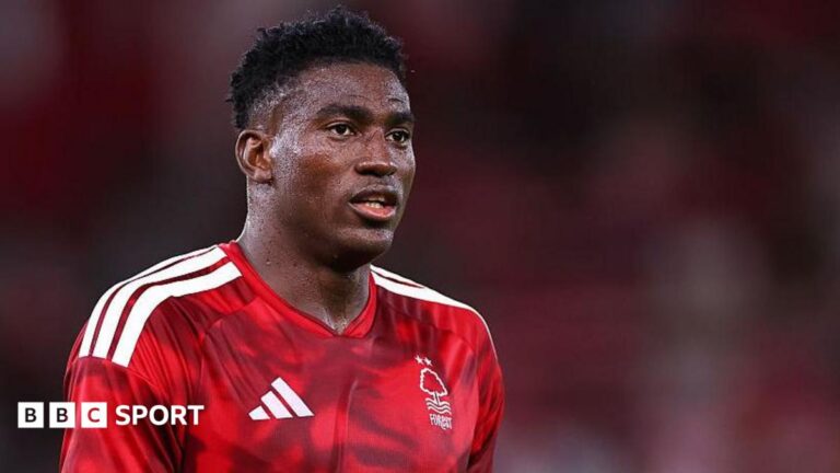 Coventry City transfer news: Taiwo Awoniyi signs from Nottingham Forest for £9m Taiwo Awoniyi playing for Nottingham Forest